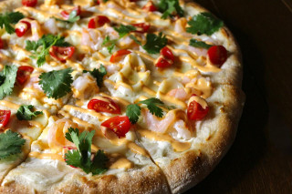 Том ям с морепродуктами 